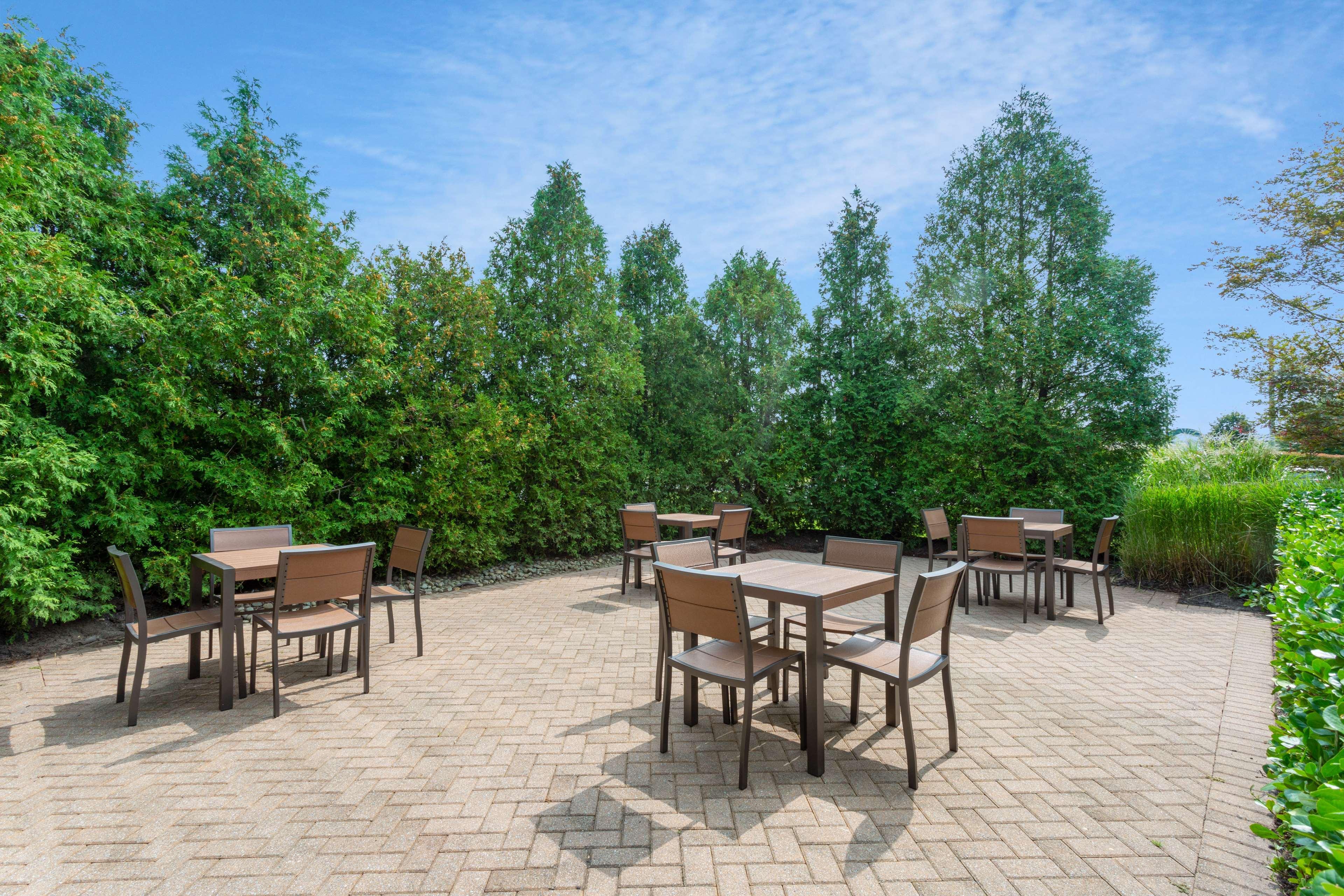 Hilton Garden Inn Islip/Macarthur Airport Ronkonkoma Exterior photo
